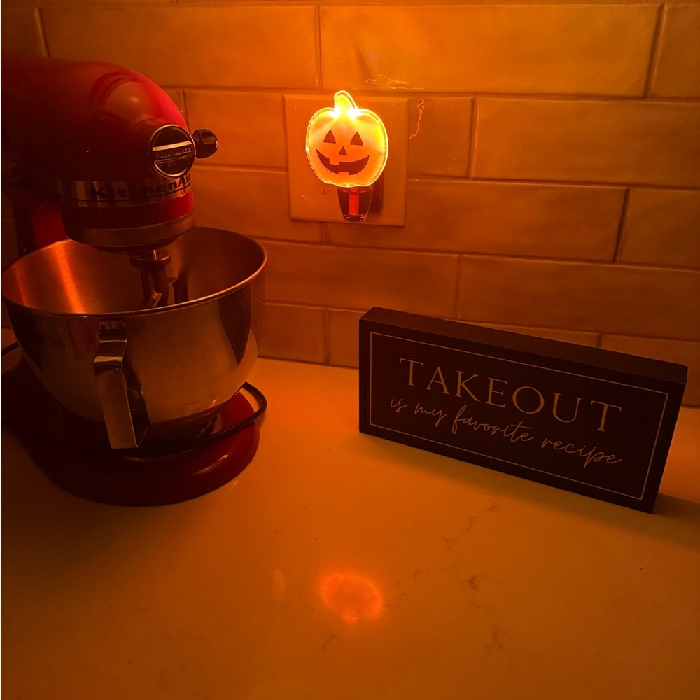 Bath and Body Works Jack O’ Lantern Set Wallflower Plugs